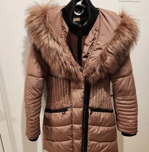 NOIZE Gigi Mid Length Women’s Faux Fur Vegan Parka, Dusty Rose, XS, Worn only 1x